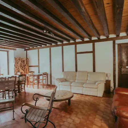 Le Moulin Barbotte La Convivialite En Pleine Nature Holiday home Nesle-la-Reposte