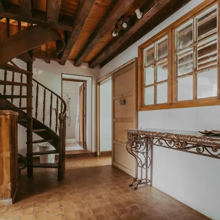 Holiday home Le Moulin Barbotte La Convivialite En Pleine Nature Nesle-la-Reposte