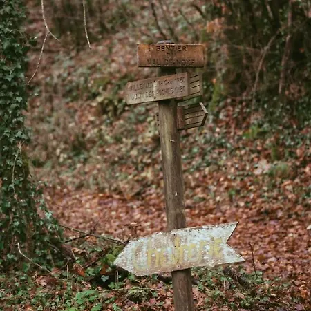 Le Moulin Barbotte La Convivialite En Pleine Nature Holiday home Nesle-la-Reposte