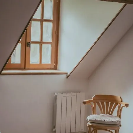 Le Moulin Barbotte La Convivialite En Pleine Nature Nesle-la-Reposte